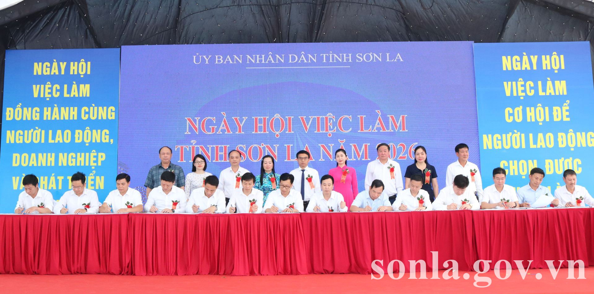 anh tin bai